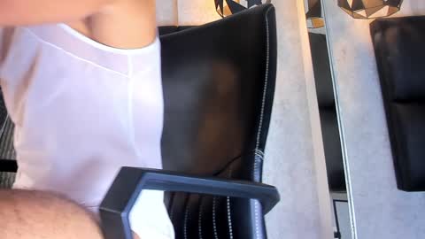 Snapshot of arthurlam chatting on 12.06.24 Arthur online show from 12.06.24