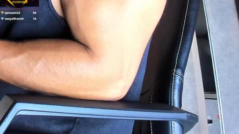 Snapshot of arthurlam chatting on 12.20.24 Arthur online show from 12.20.24