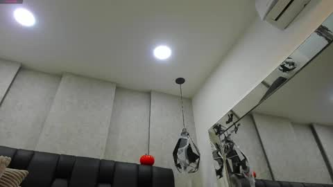 Snapshot of arthurlam chatting on 10.26.25 Arthur online show from 10.26.25