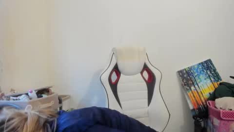 MIA online show from 10.20.25