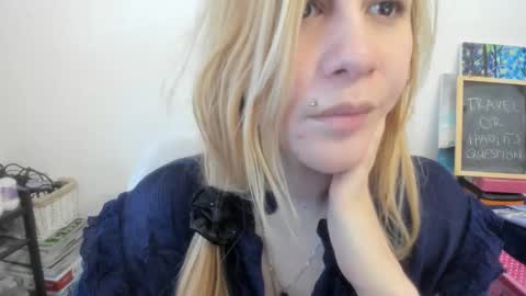 MIA online show from 01.10.26