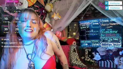 Snapshot of artsyheartsyy chatting on 02.03.26 ArtsyHeartsyy online show from 02.03.26