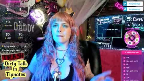 ArtsyHeartsyy online show from 03.10.26