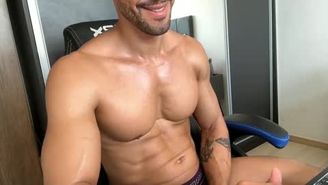 Arthur Villasboas online show from 12.17.24