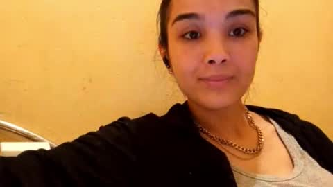 Amina online show from 12.18.25