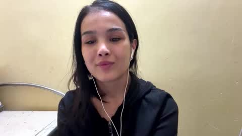 Snapshot of arvillahamner chatting on 02.19.26 Amina online show from 02.19.26