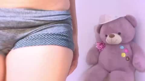 Snapshot of ary1_ chatting on 03.04.26 Ary online show from 03.04.26