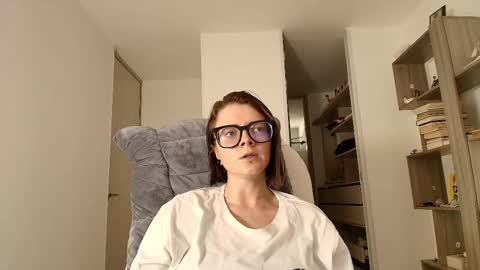 Snapshot of arya_starkw chatting on 10.01.25 Ary 3 online show from 10.01.25