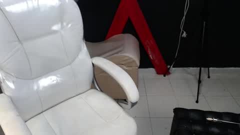 aryahmoon online show from 02.18.26