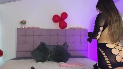 arycooper_ online show from 02.19.26