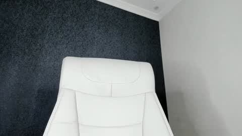 Asami online show from 01.19.25