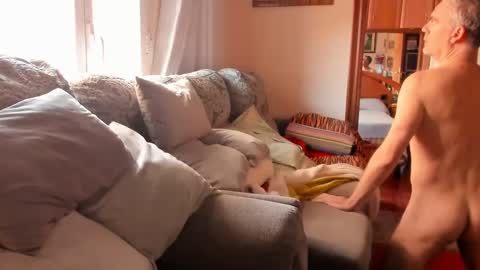 Troy online show from 03.09.25