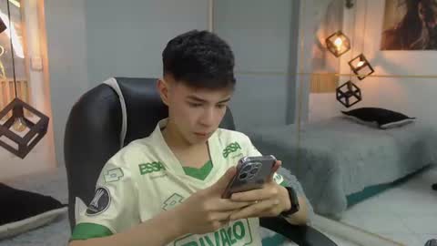 ash_kai online show from 07.08.26