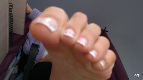 Snapshot of ash_nicefeet chatting on 02.24.25 ashley online show from 02.24.25