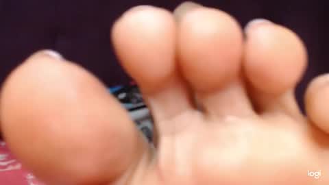 Snapshot of ash_nicefeet chatting on 10.08.25 ashley online show from 10.08.25