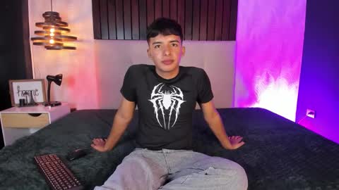 ash_russell online show from 01.06.26