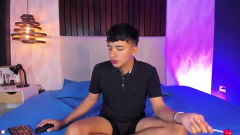 ash_russell online show from 01.13.26