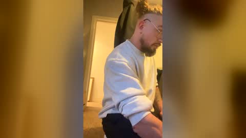 ashdrewery01519813 online show from 12.16.25