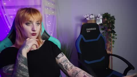 AshleyAshe  online show from 09.15.25