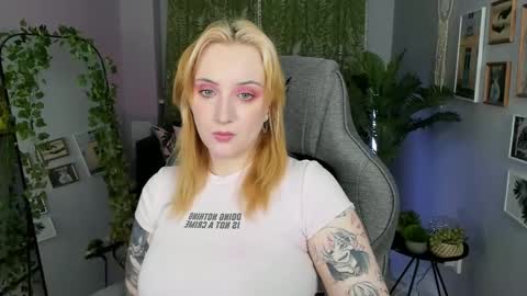 AshleyAshe  online show from 05.11.26