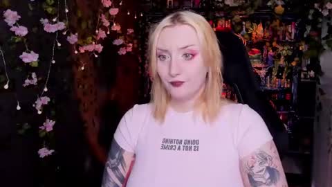 Snapshot of asheluck chatting on 06.27.26 AshleyAshe online show from 06.27.26