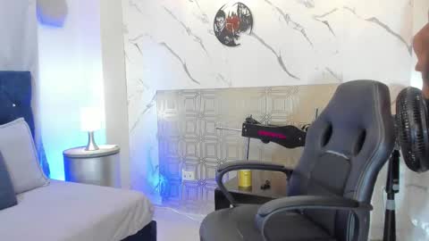 Snapshot of asher_lux chatting on 03.02.26 Asher online show from 03.02.26