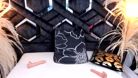 Snapshot of ashley_7777 chatting on 03.01.25 ashley_7777 online show from 03.01.25