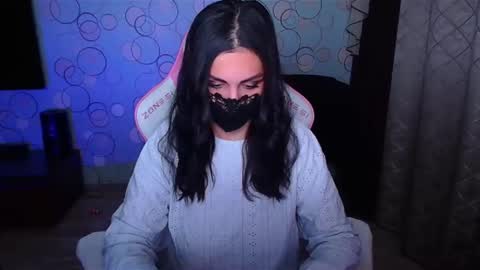   Yasmina   online show from 11.01.25