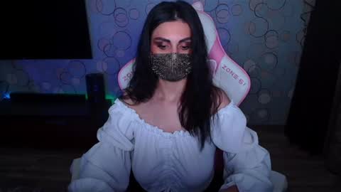 Snapshot of ashley__cooper__ chatting on 06.26.26 Yasmina online show from 06.26.26