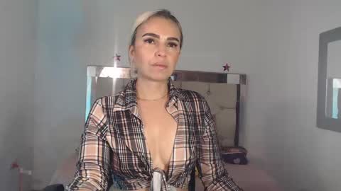 ashley__tylor online show from 02.23.25