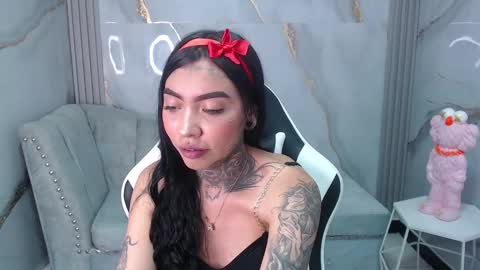 Snapshot of ashley_blum_v chatting on 09.16.25 ashley_blum_v online show from 09.16.25