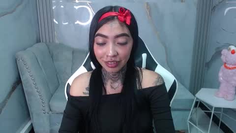 Snapshot of ashley_blum_v chatting on 09.26.25 ashley_blum_v online show from 09.26.25