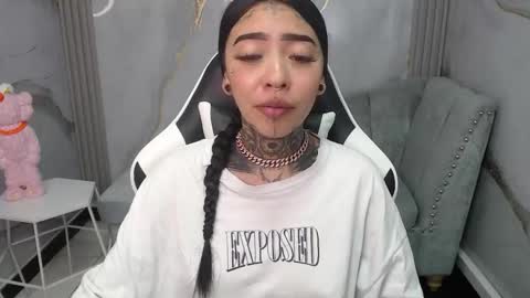 Snapshot of ashley_blum_v chatting on 11.07.25 ashley_blum_v online show from 11.07.25