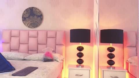 Ashleyy online show from 12.02.25