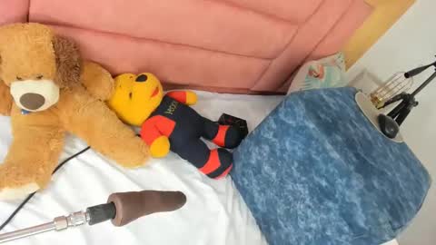 Snapshot of ashley_jonnes_ chatting on 01.16.25 ASHLEY online show from 01.16.25