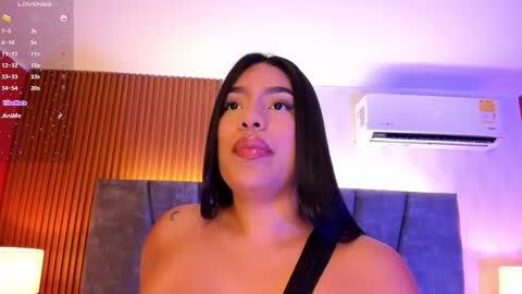 Sara Smith online show from 11.24.25