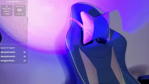 Snapshot of ashleybrend chatting on 03.09.25 CAMILA online show from 03.09.25