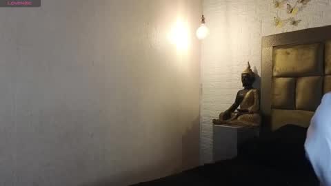 Snapshot of ashleybrend chatting on 09.30.25 CAMILA online show from 09.30.25