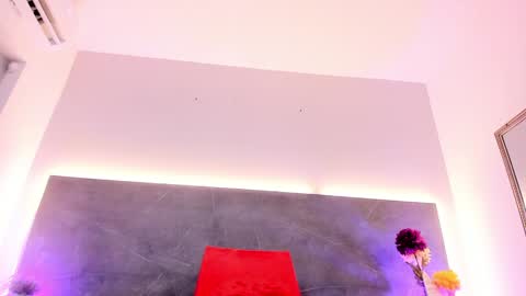 ASHLEY  online show from 01.25.25