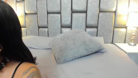 Snapshot of ashleyjonnees chatting on 09.22.25 ASHLEY My schedule 600 - 1400 GMT -5 online show from 09.22.25