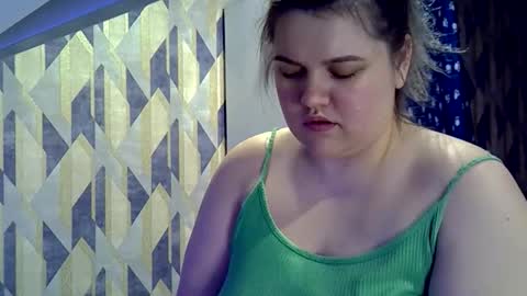 Snapshot of ashleyrosee_ chatting on 11.15.25 Anite online show from 11.15.25