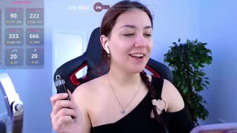 Snapshot of ashleyskott chatting on 09.19.25 Ashley online show from 09.19.25