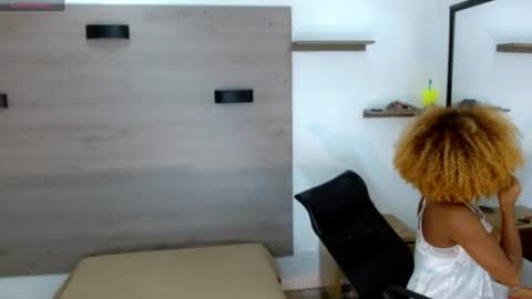 ashleysofiathenison online show from 07.11.26