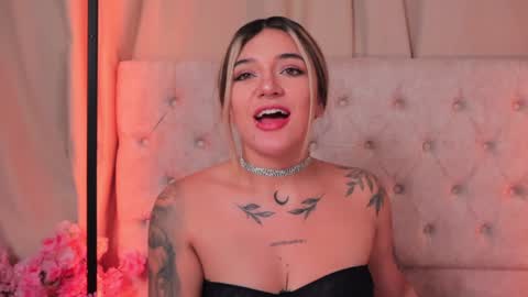 Ashley Lauren online show from 02.06.25