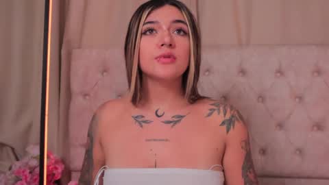 Ashley Lauren online show from 02.13.25