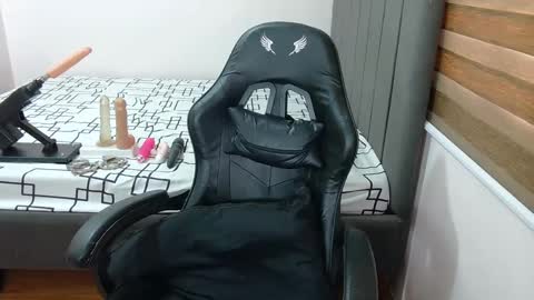 Snapshot of ashly88 chatting on 01.17.25 ashly online show from 01.17.25