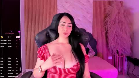 A S H L Y online show from 10.08.25