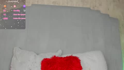 Snapshot of ashlye_white chatting on 09.28.25 ashlye_white online show from 09.28.25