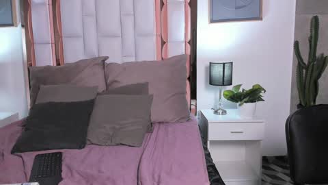 PAO   online show from 01.17.25