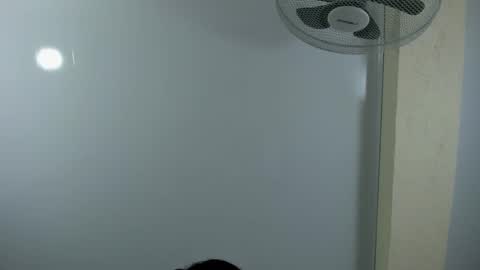 Snapshot of asiam_brunet chatting on 09.18.25 Camila online show from 09.18.25